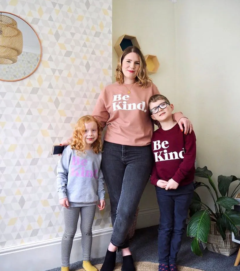 Be Kind - Kids Unisex Fit Sweater