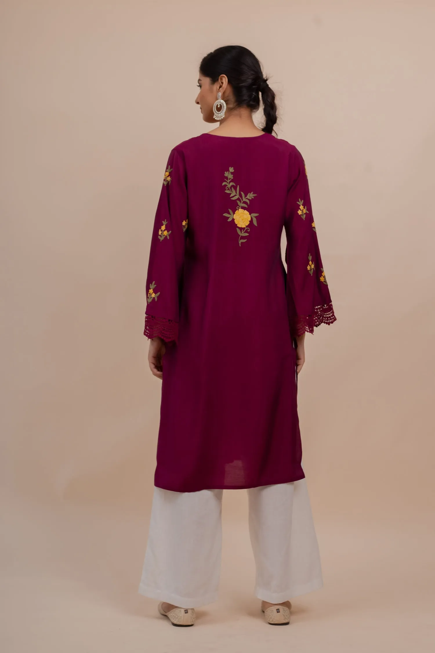 Falak Kashmiri Long Kurta In Burgundy Muslin With Aari