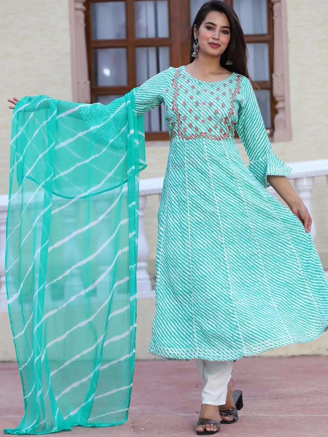 Floral Embroidered Thread Work Kurta With Palazzos & Dupatta