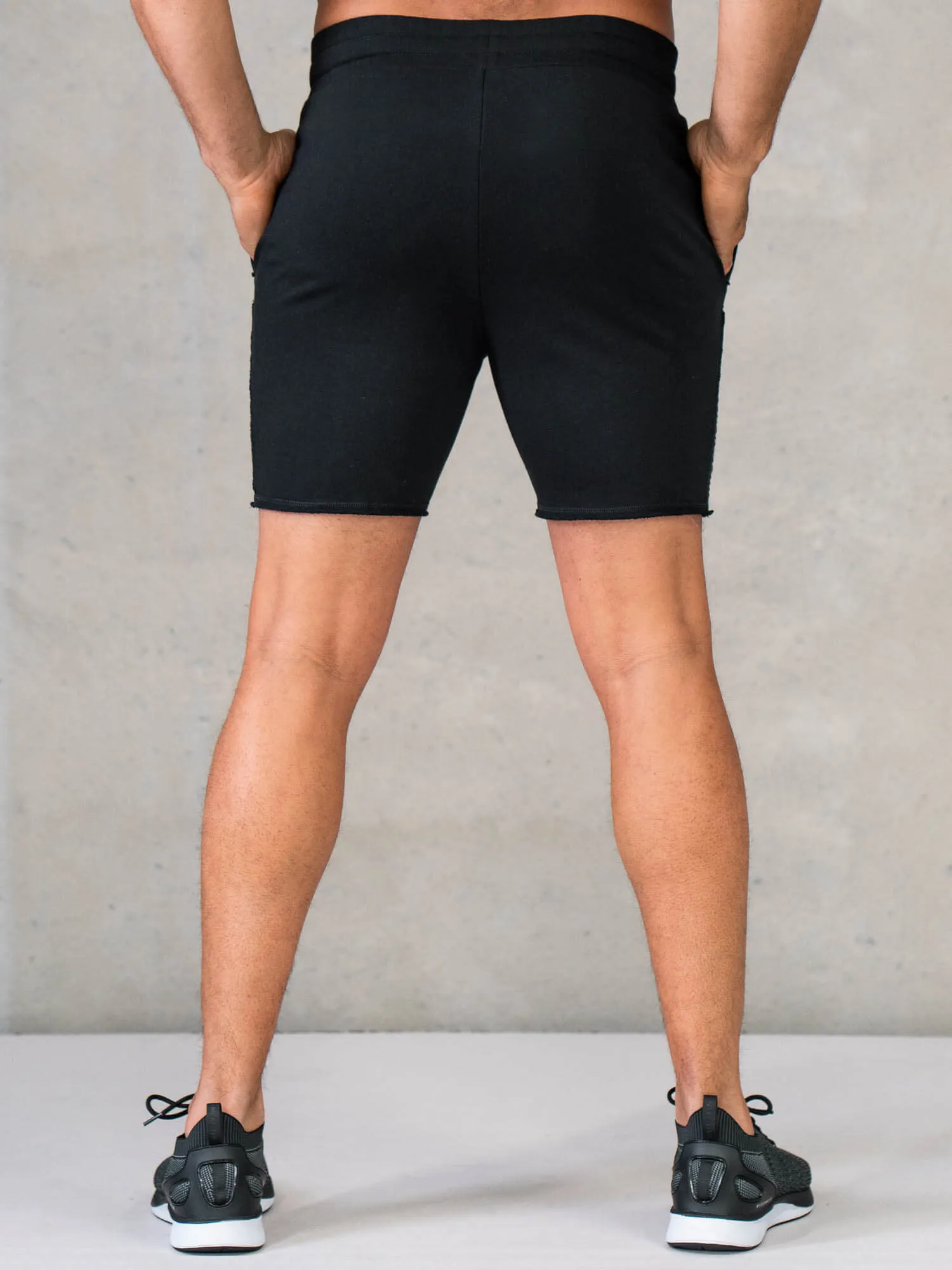 Force 6 Track Short - Black