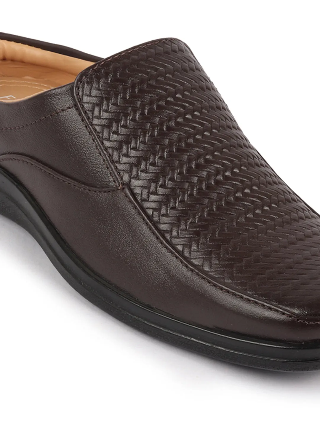 Men Brown Casual Leather Slip On Hand Knitted Shoe Style Sandals