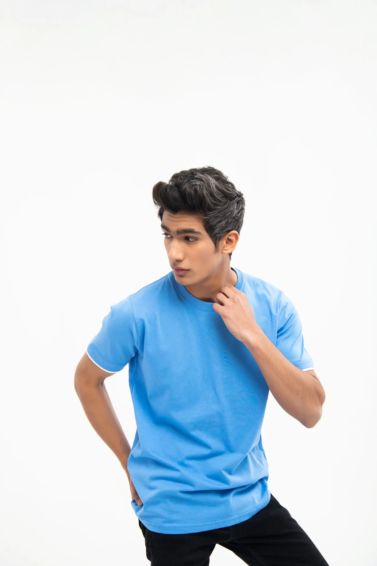 RELAXED FIT T-SHIRT