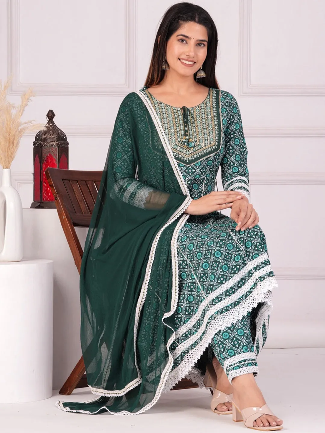 Women Ethnic Motifs Printed Regular Anarkali Kurta & Palazzos With Dupatta